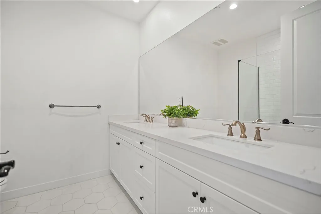 1672 3rd Street, Duarte, California 91010 home-pic-20